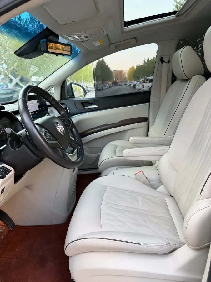 2022 Buick GL8 2.0T 237HP L4 9AT,autocango,china used car exporter,china ev exporter,chinese used car exporter,chinese used ev exporter