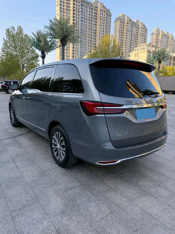 2022 Buick GL8 2.0T 237HP L4 9AT,autocango,china used car exporter,china ev exporter,chinese used car exporter,chinese used ev exporter