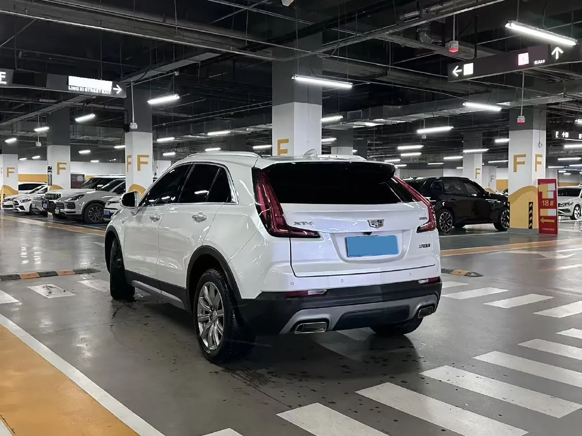 2020 Cadillac XT4 2.0T 237HP L4 9AT,autocango,china used car exporter,china ev exporter,chinese used car exporter,chinese used ev exporter