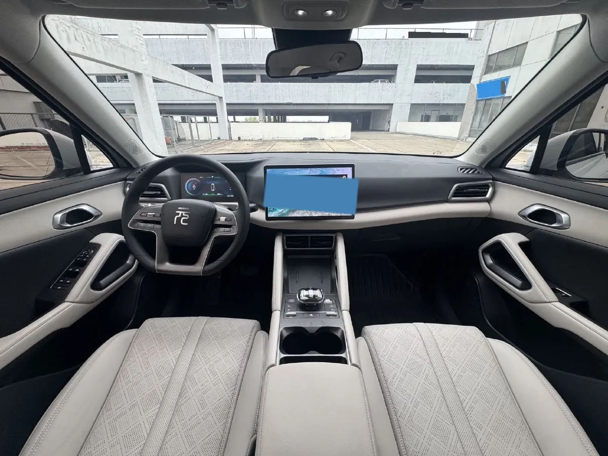 2024 BYD YuanUP BEV 45.12KWH,autocango,china used car exporter,china ev exporter,chinese used car exporter,chinese used ev exporter