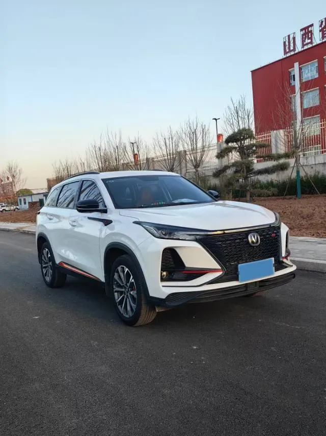 2021 ChangAn CS75 Plus 2.0T 233HP L4 8AT,autocango,china used car exporter,china ev exporter,chinese used car exporter,chinese used ev exporter