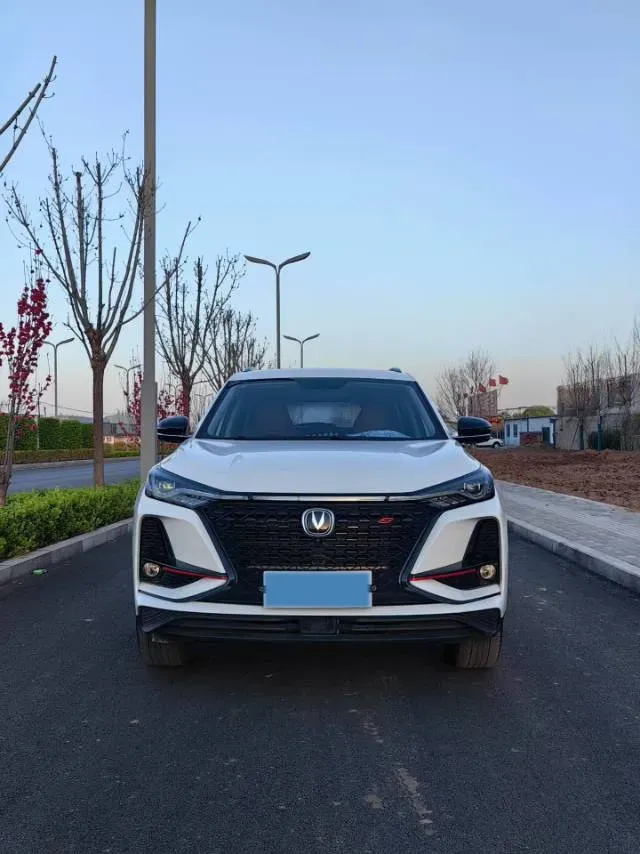 2021 ChangAn CS75 Plus 2.0T 233HP L4 8AT,autocango,china used car exporter,china ev exporter,chinese used car exporter,chinese used ev exporter