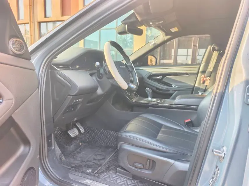 2020 Land Rover Range Rover Evoque 2.0T 249HP L4 9AT,autocango,china used car exporter,china ev exporter,chinese used car exporter,chinese used ev exporter