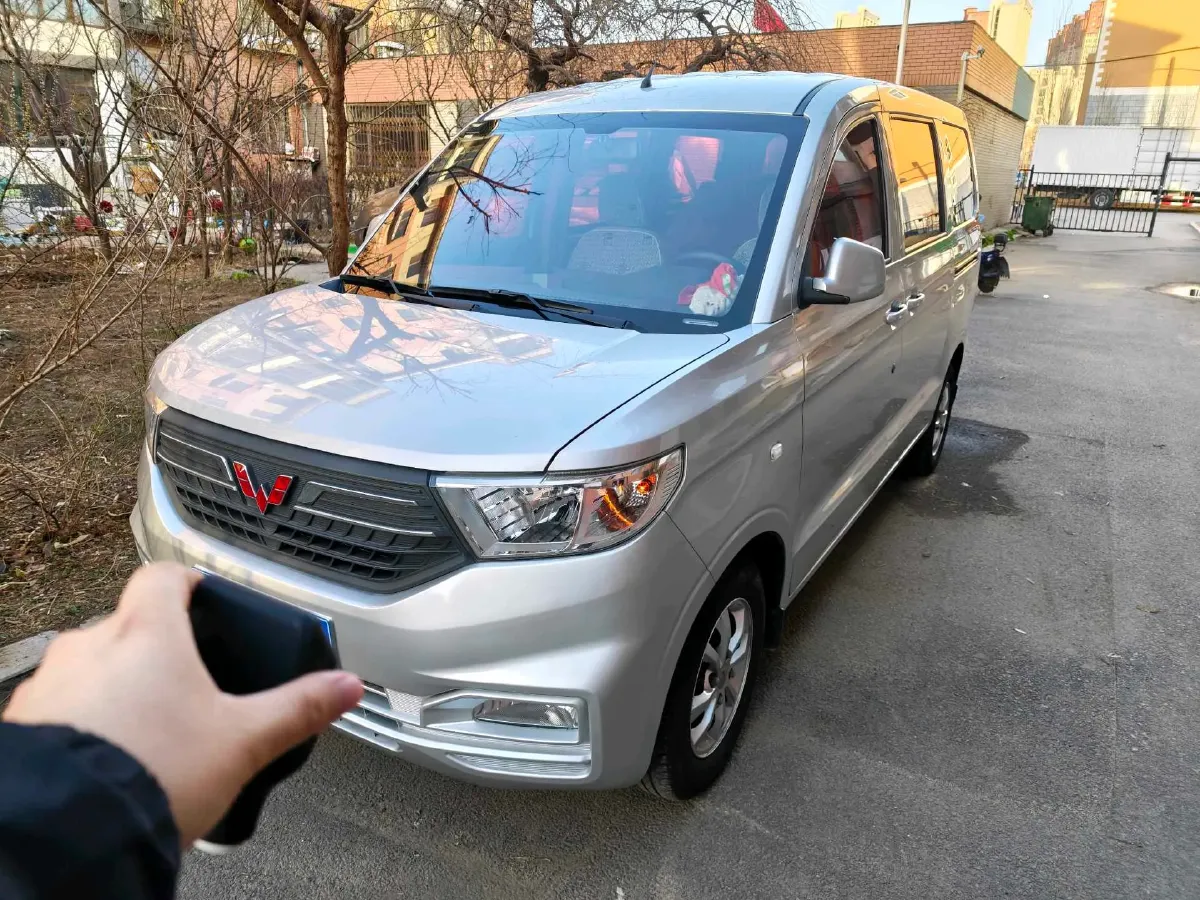2021 ChangAn KuaYue KuaYueWang X3 1.6L 122HP L4 5MT,autocango,china used car exporter,china ev exporter,chinese used car exporter,chinese used ev exporter