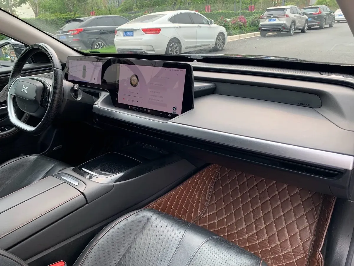 2022 Xpeng P7 BEV 83.1KWH,autocango,china used car exporter,china ev exporter,chinese used car exporter,chinese used ev exporter