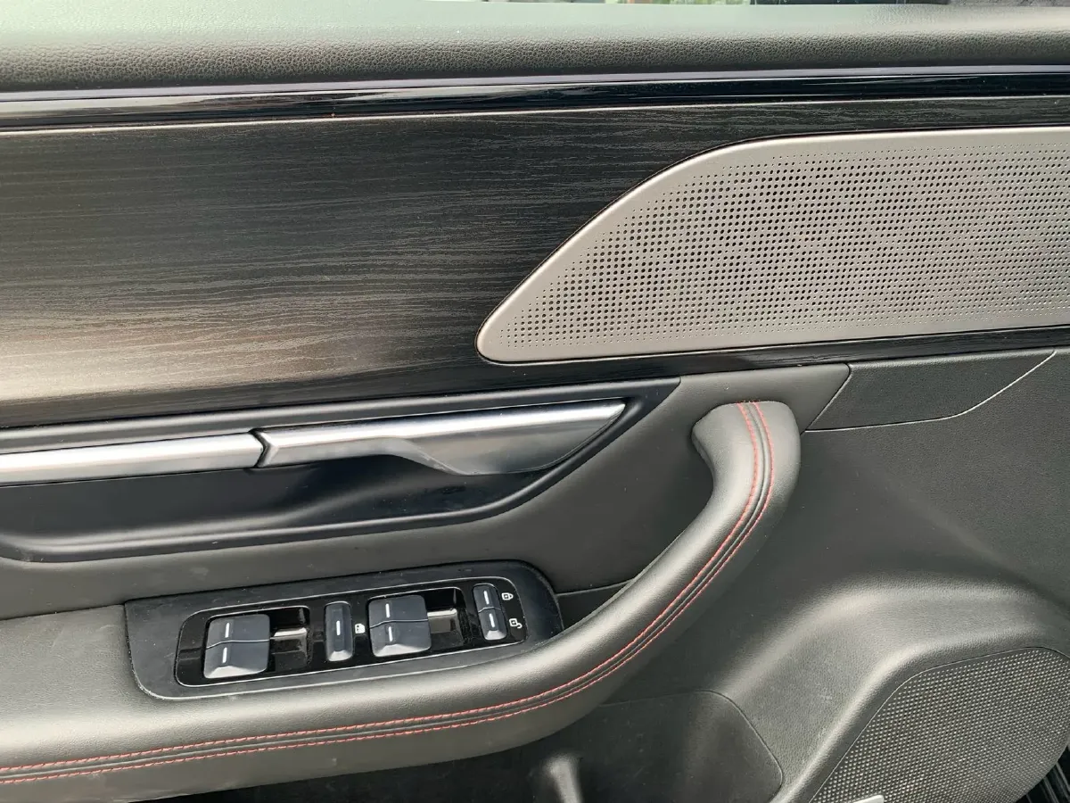 2022 Xpeng P7 BEV 83.1KWH,autocango,china used car exporter,china ev exporter,chinese used car exporter,chinese used ev exporter