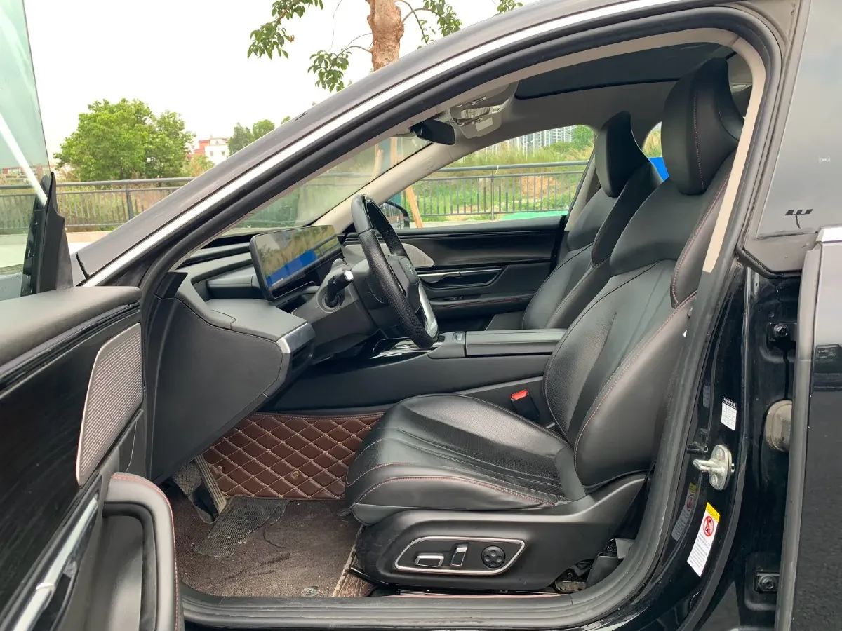 2022 Xpeng P7 BEV 83.1KWH,autocango,china used car exporter,china ev exporter,chinese used car exporter,chinese used ev exporter