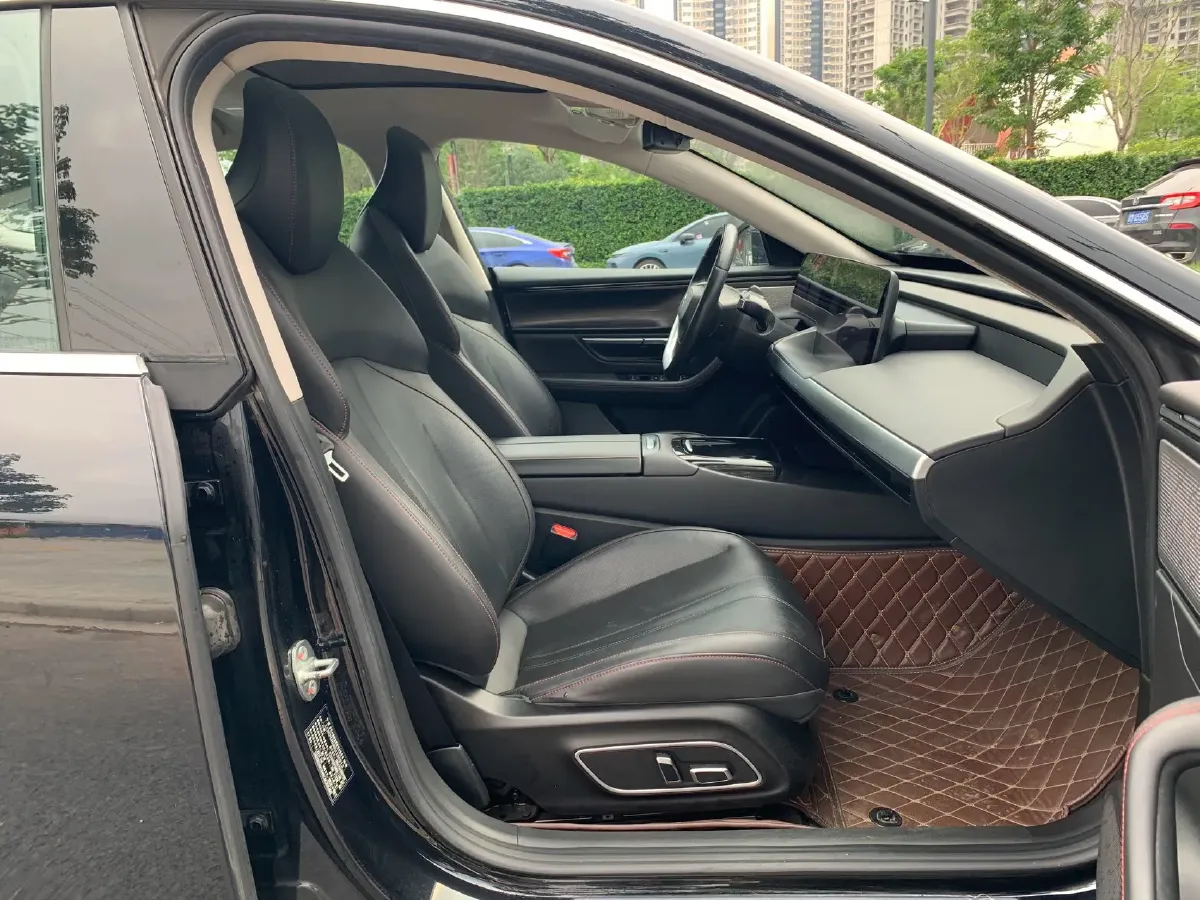 2022 Xpeng P7 BEV 83.1KWH,autocango,china used car exporter,china ev exporter,chinese used car exporter,chinese used ev exporter