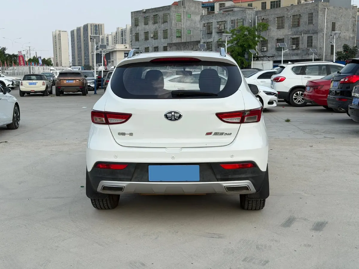 2017 FAW Jumpal D60 1.5L 113HP L4 5MT,autocango,china used car exporter,china ev exporter,chinese used car exporter,chinese used ev exporter