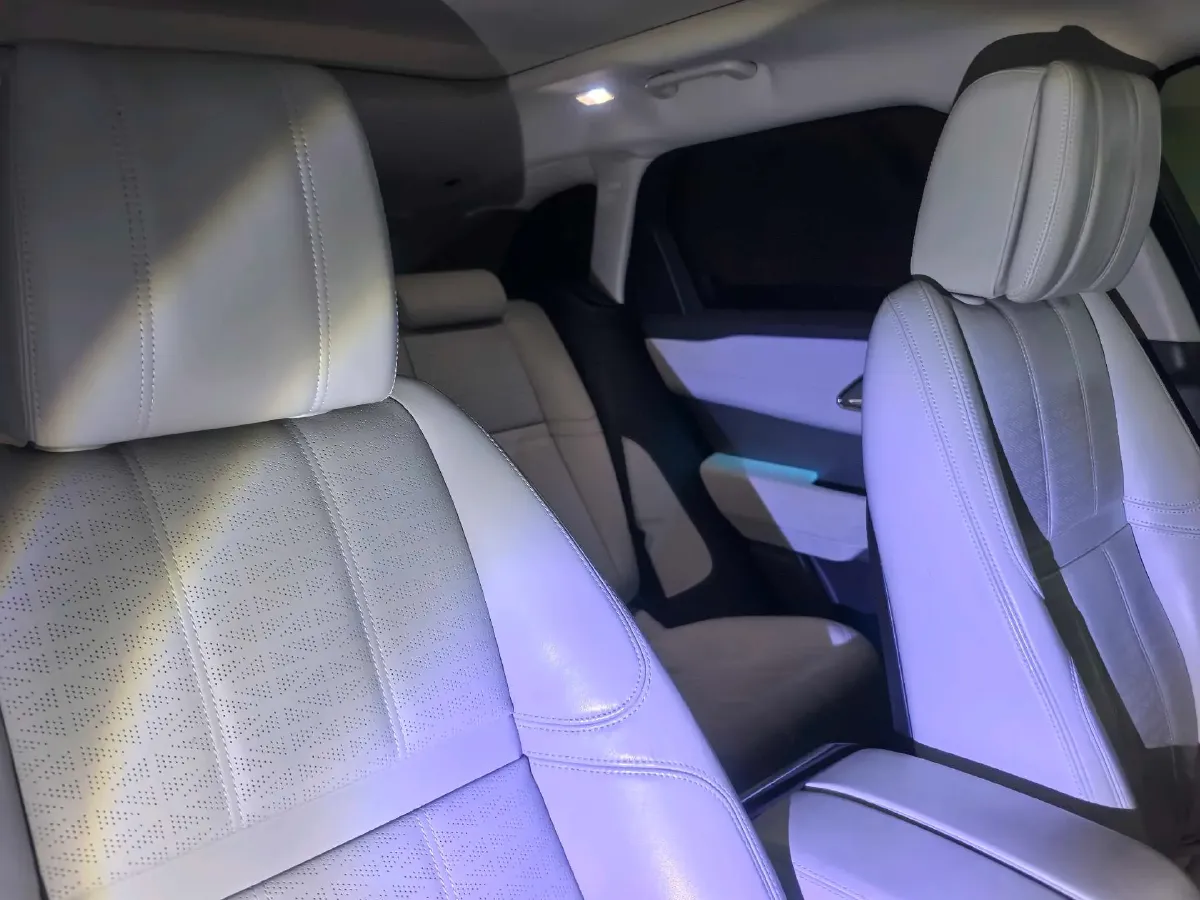 2020 Land Rover Range Rover Velar 3.0T 380HP V6 8AT,autocango,china used car exporter,china ev exporter,chinese used car exporter,chinese used ev exporter