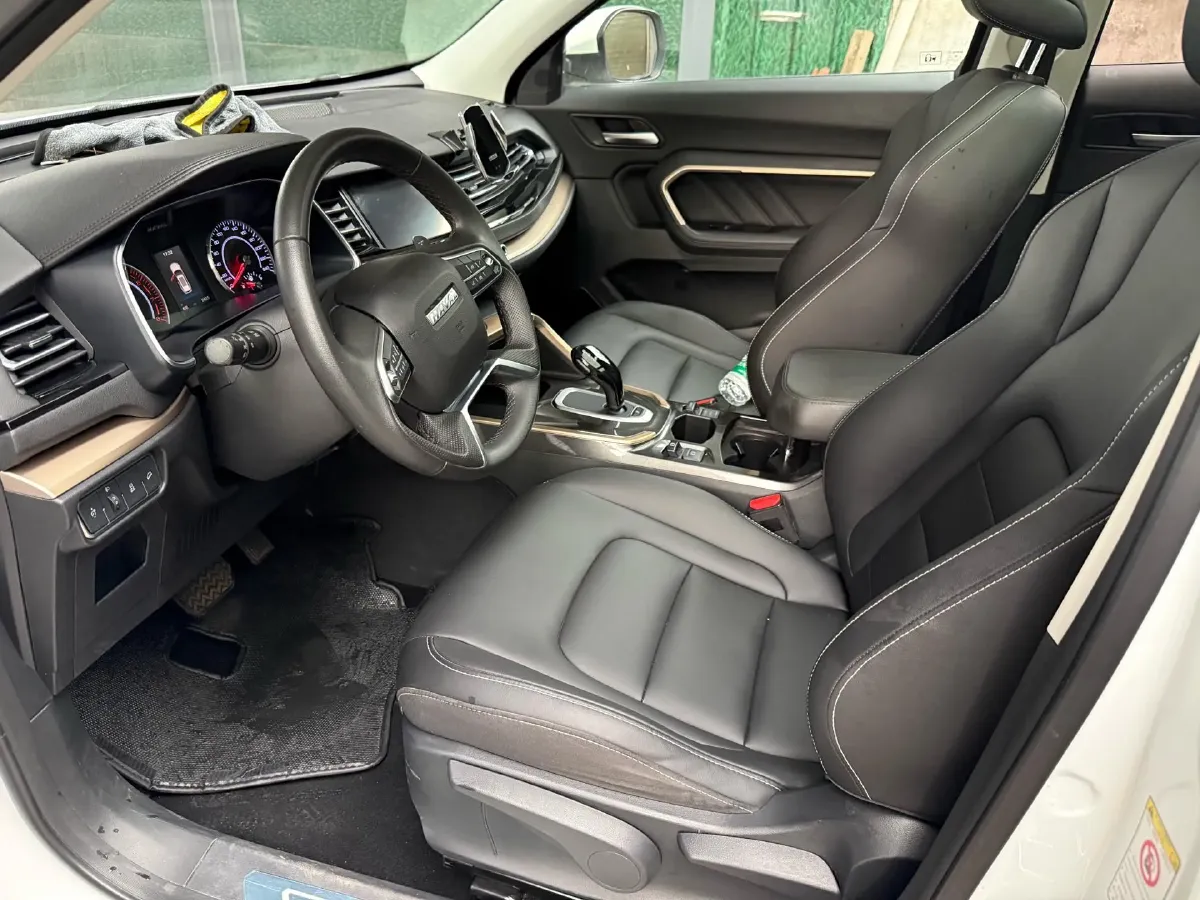 2019 Haval H6 1.5T 169HP L4 7DCT,autocango,china used car exporter,china ev exporter,chinese used car exporter,chinese used ev exporter