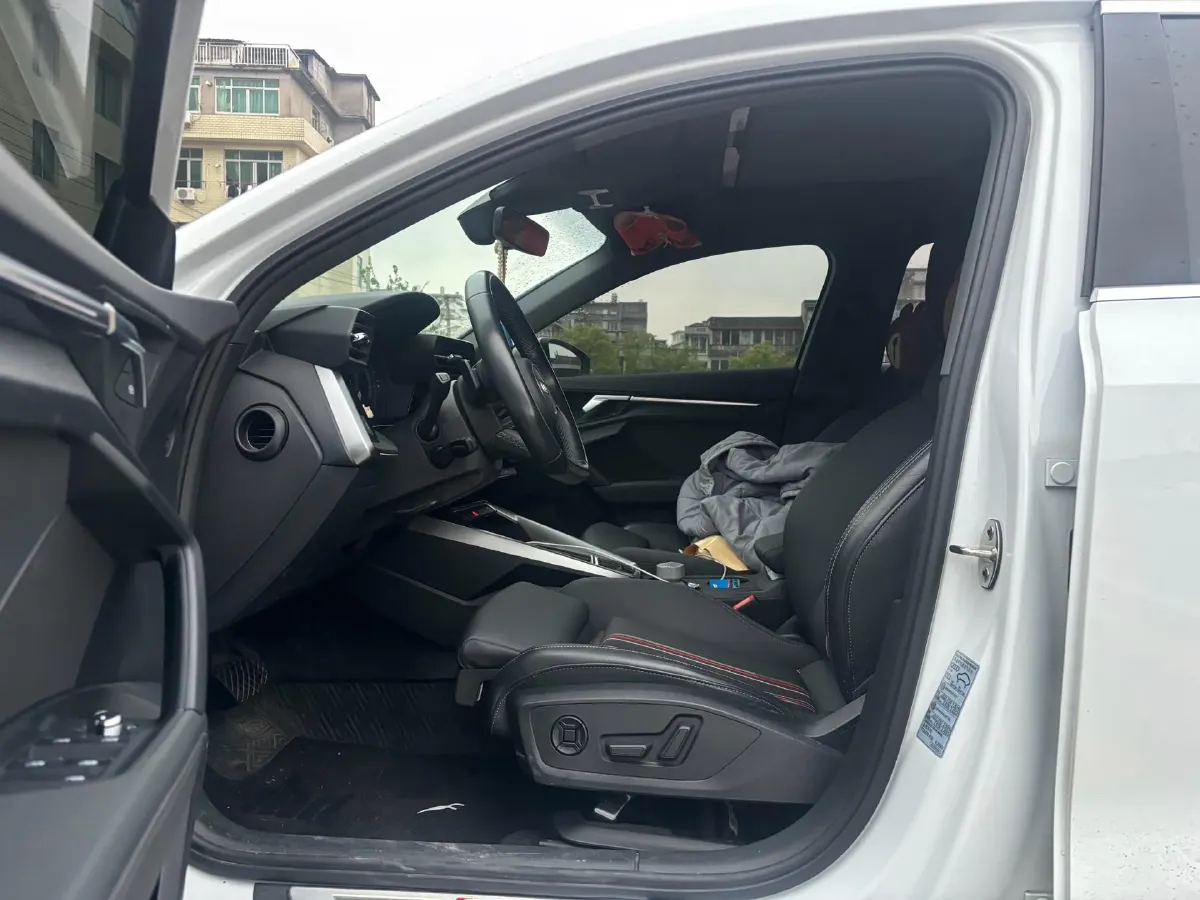 2023 Audi A3 1.4T 150HP L4 7DCT,autocango,china used car exporter,china ev exporter,chinese used car exporter,chinese used ev exporter