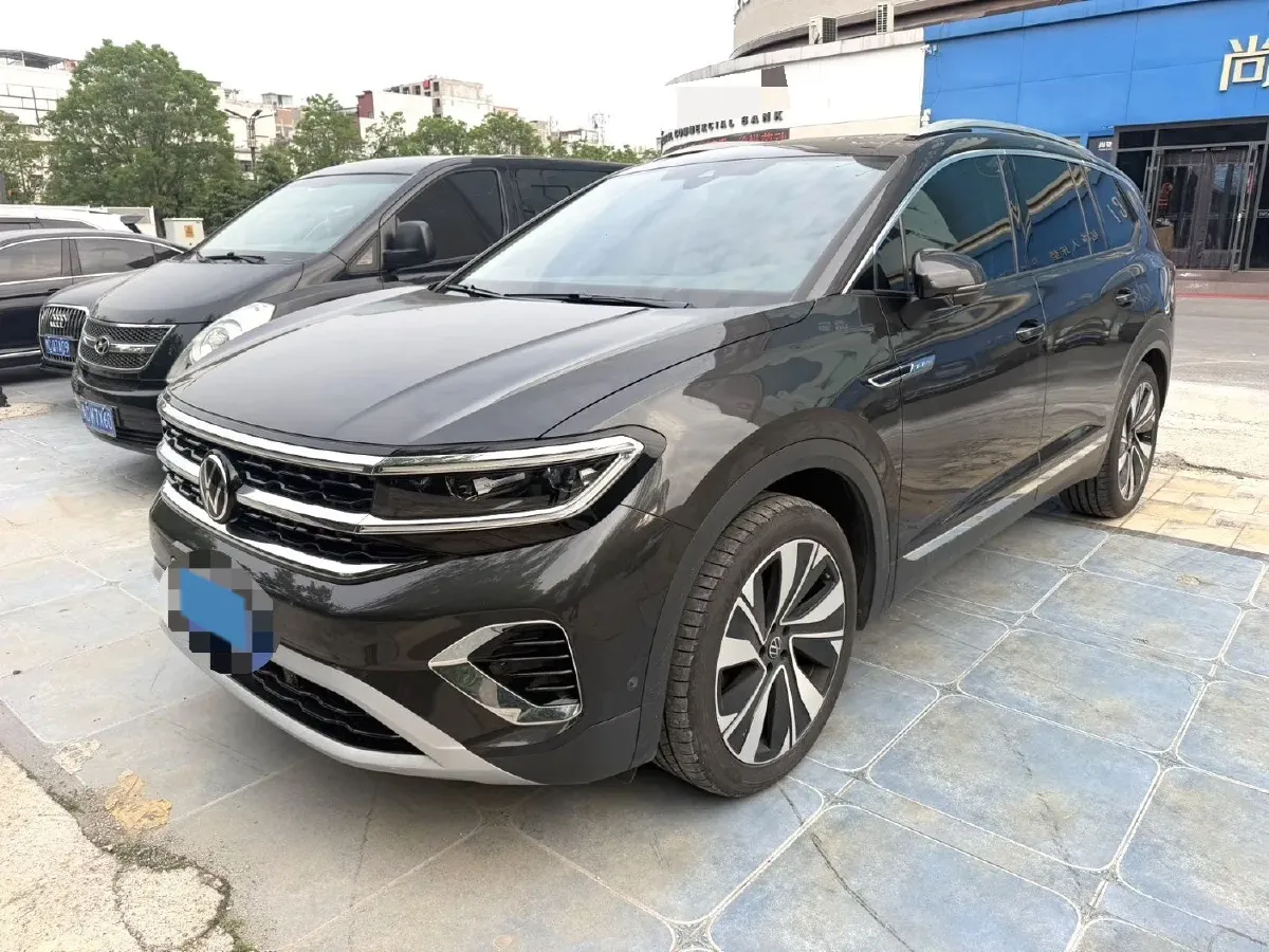2024 Volkswagen Talagon 2.0T 220HP L4 7DCT,autocango,china used car exporter,china ev exporter,chinese used car exporter,chinese used ev exporter