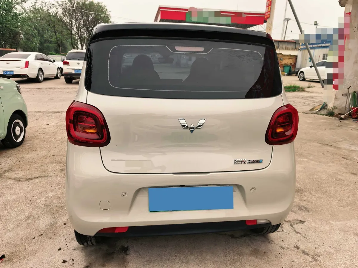2025 WuLing HongGuang MINI EV BEV 16.2KWH,autocango,china used car exporter,china ev exporter,chinese used car exporter,chinese used ev exporter