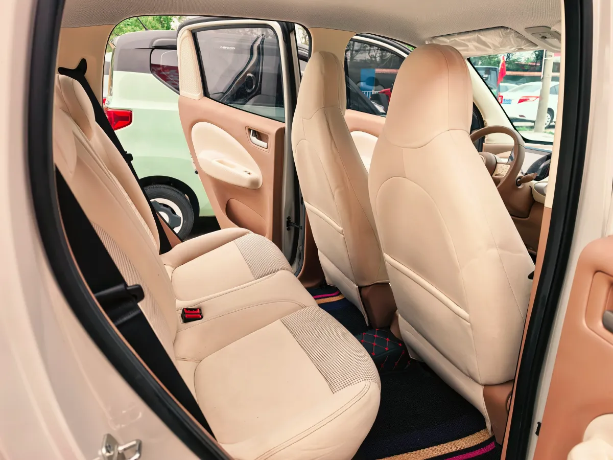 2025 WuLing HongGuang MINI EV BEV 16.2KWH,autocango,china used car exporter,china ev exporter,chinese used car exporter,chinese used ev exporter