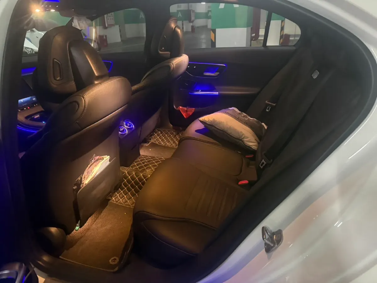 2024 Mercedes-Benz C Class 1.5T 204HP L4 9AT,autocango,china used car exporter,china ev exporter,chinese used car exporter,chinese used ev exporter