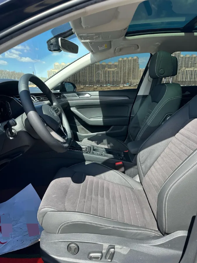 2020 Volkswagen Magotan 2.0T 186HP L4 7DCT,autocango,china used car exporter,china ev exporter,chinese used car exporter,chinese used ev exporter