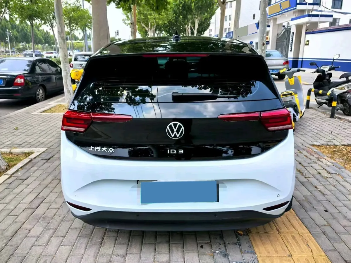 2023 Volkswagen ID.3 BEV 52.8KWH,autocango,china used car exporter,china ev exporter,chinese used car exporter,chinese used ev exporter