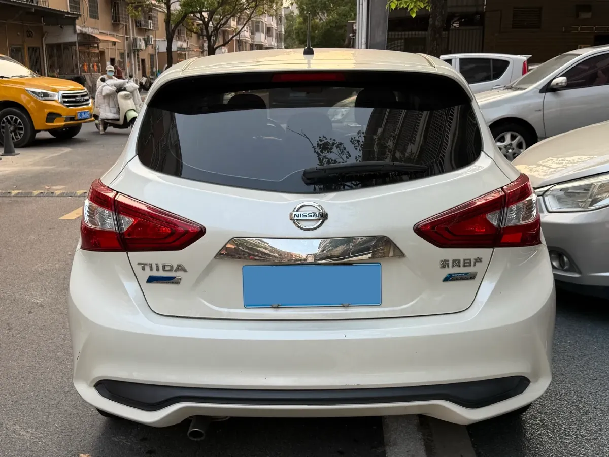 2020 Nissan Tiida 1.6L 126HP L4 CVT,autocango,china used car exporter,china ev exporter,chinese used car exporter,chinese used ev exporter