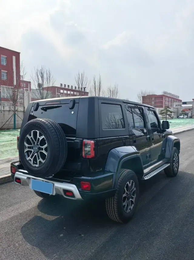2021 Beijing BJ40 2.0T 224HP L4 8AT,autocango,china used car exporter,china ev exporter,chinese used car exporter,chinese used ev exporter
