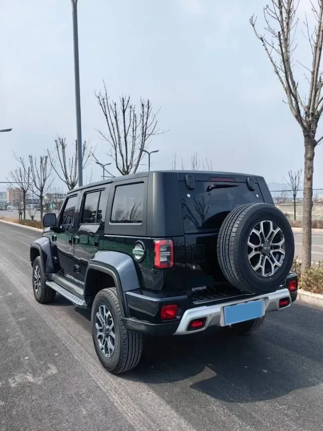 2021 Beijing BJ40 2.0T 224HP L4 8AT,autocango,china used car exporter,china ev exporter,chinese used car exporter,chinese used ev exporter