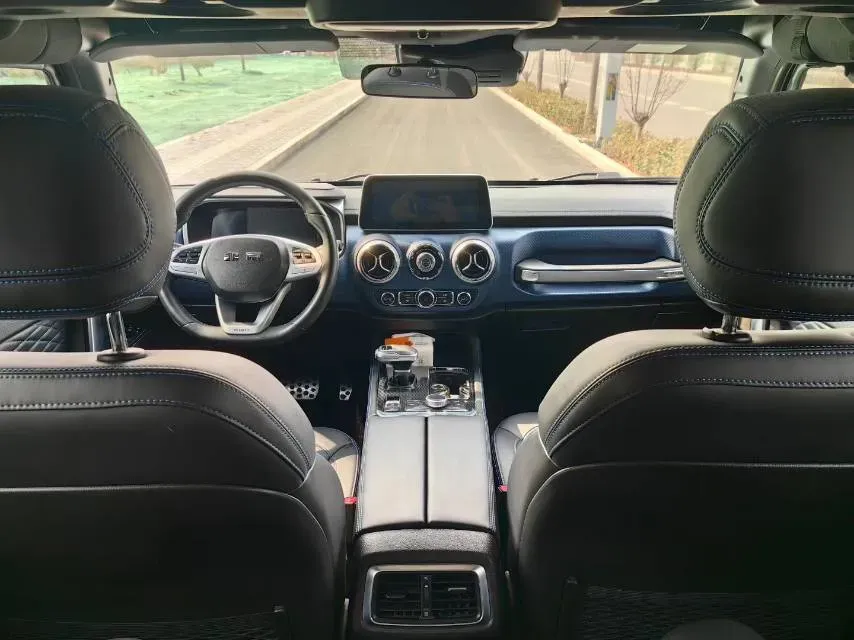 2021 Beijing BJ40 2.0T 224HP L4 8AT,autocango,china used car exporter,china ev exporter,chinese used car exporter,chinese used ev exporter