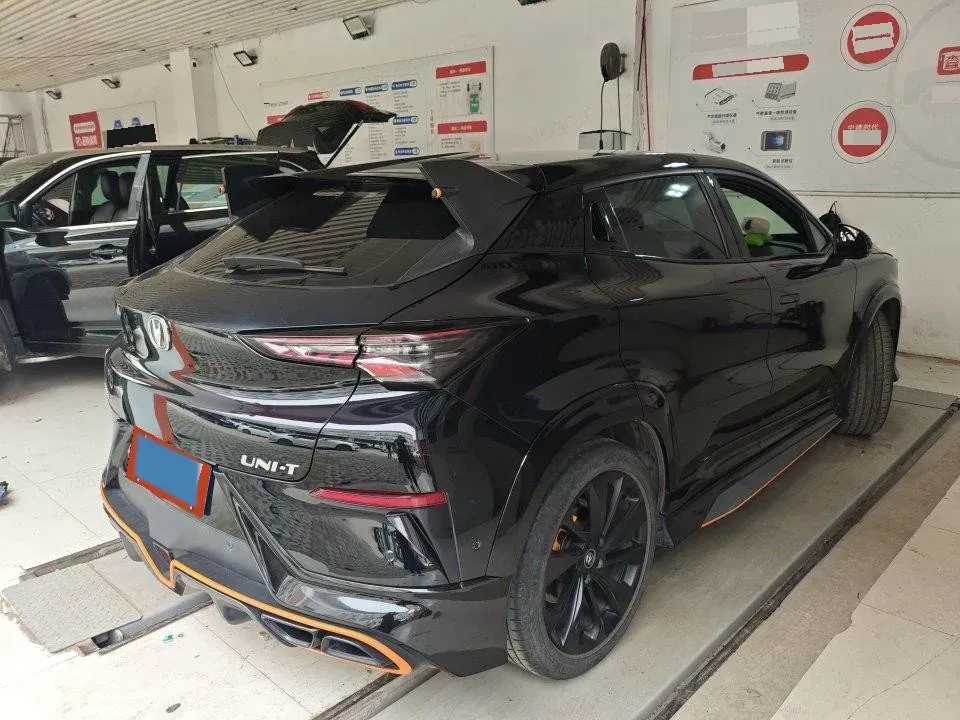 2022 ChangAn UNI-T 1.5T 188HP L4 7DCT,autocango,china used car exporter,china ev exporter,chinese used car exporter,chinese used ev exporter