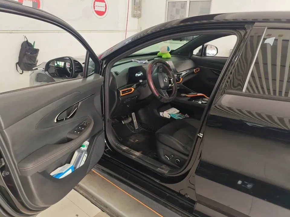 2022 ChangAn UNI-T 1.5T 188HP L4 7DCT,autocango,china used car exporter,china ev exporter,chinese used car exporter,chinese used ev exporter