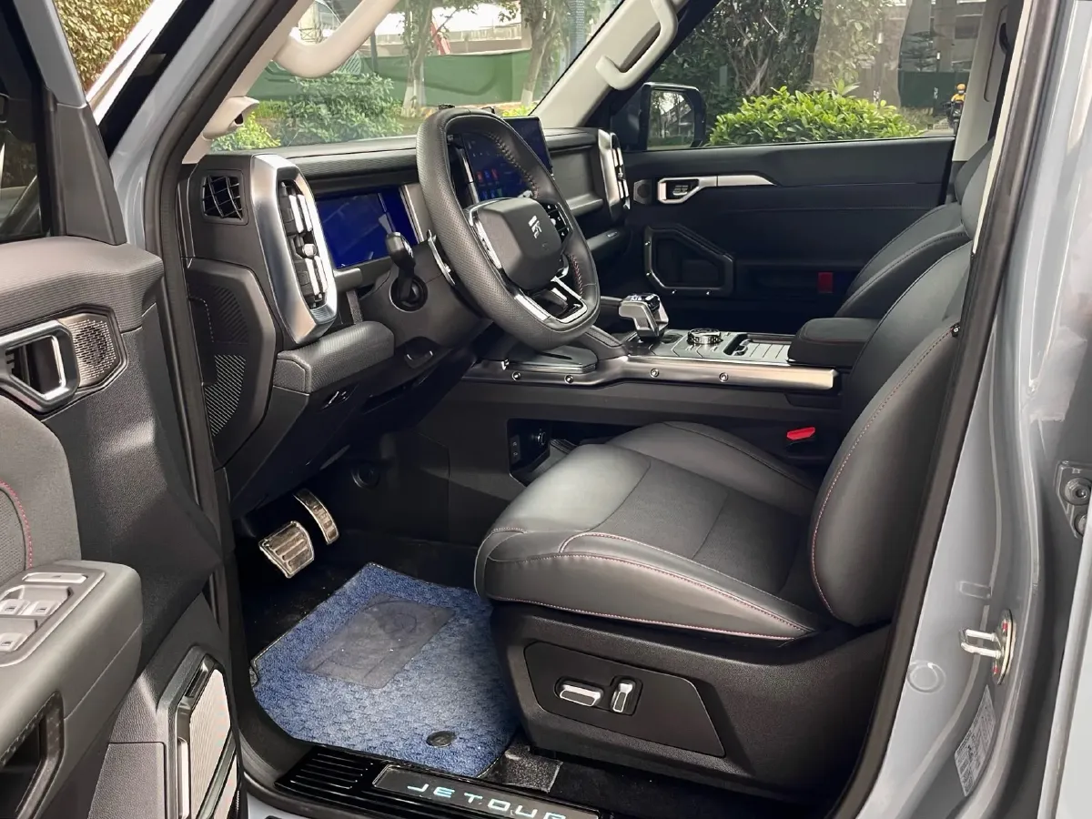 2023 Jetour Traveller 2.0T 254HP L4 8AT,autocango,china used car exporter,china ev exporter,chinese used car exporter,chinese used ev exporter