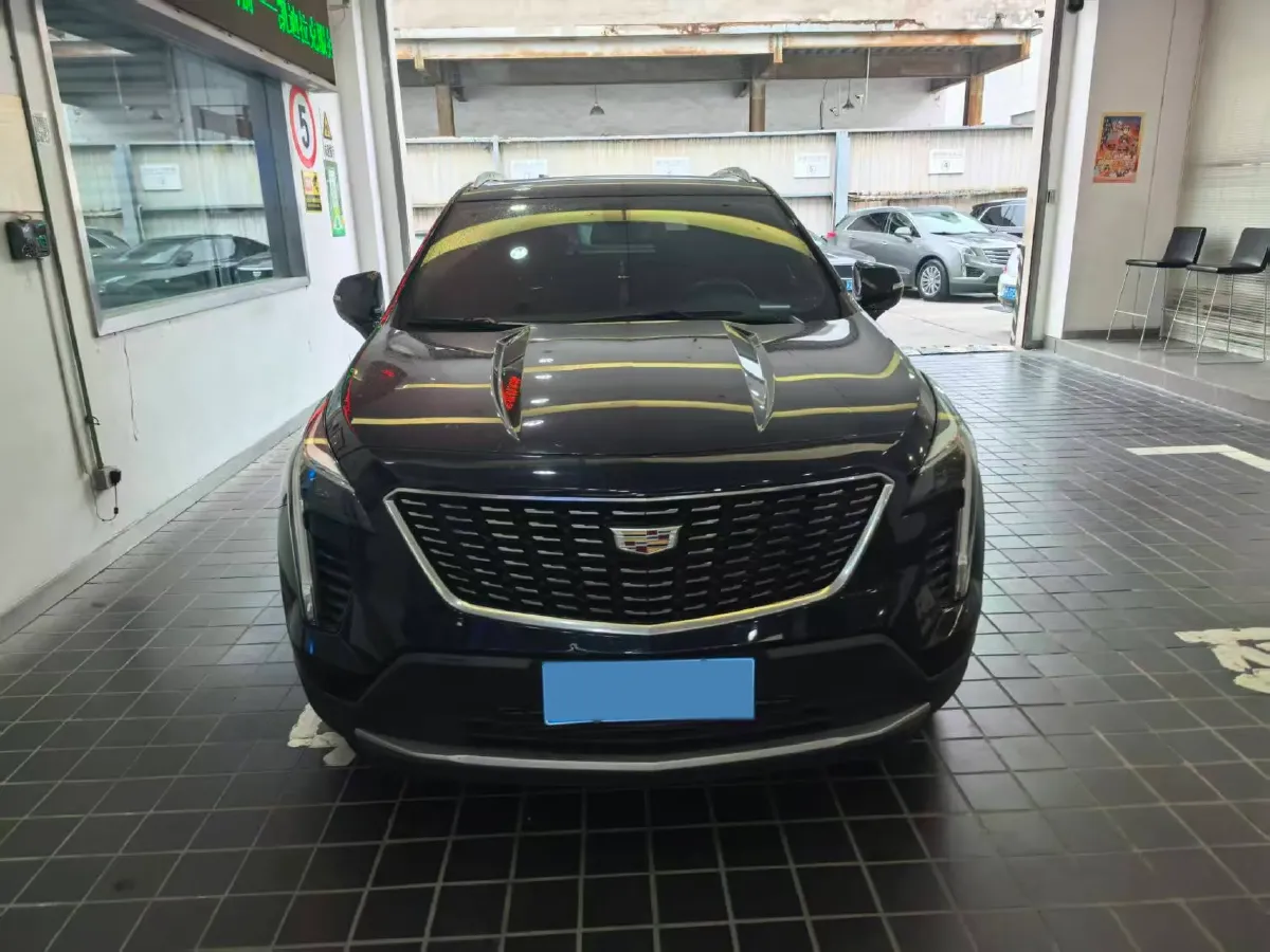 2021 Cadillac XT4 2.0T 237HP L4 9AT,autocango,china used car exporter,china ev exporter,chinese used car exporter,chinese used ev exporter