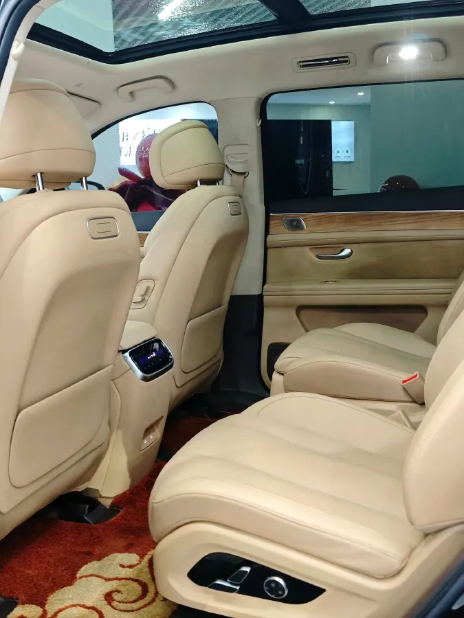 2024 AITO AITO M7 1.5T 152HP L4 REEV 40KWH,autocango,china used car exporter,china ev exporter,chinese used car exporter,chinese used ev exporter