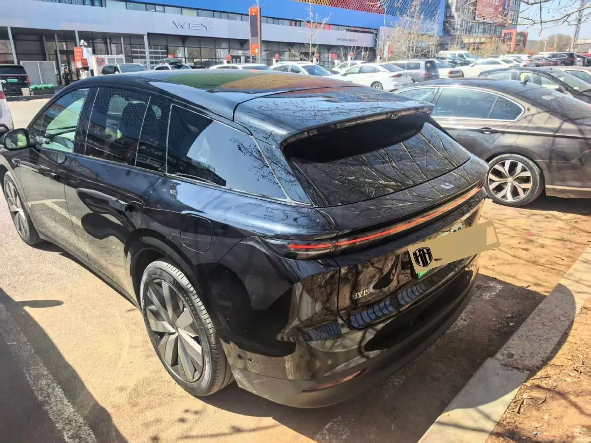 2025 Li i6 BEV,autocango,china used car exporter,china ev exporter,chinese used car exporter,chinese used ev exporter