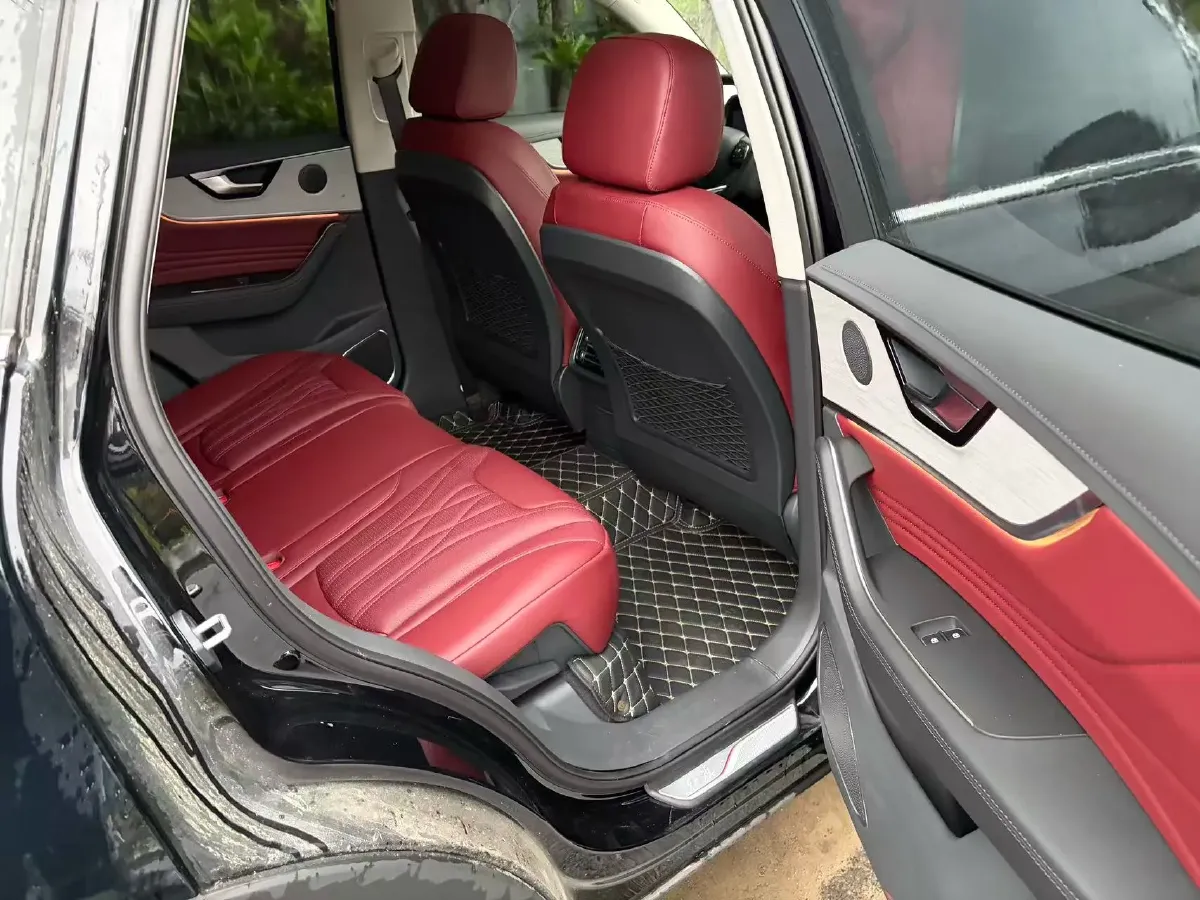 2023 HongQi HS5 2.0T 252HP L4 8AT,autocango,china used car exporter,china ev exporter,chinese used car exporter,chinese used ev exporter