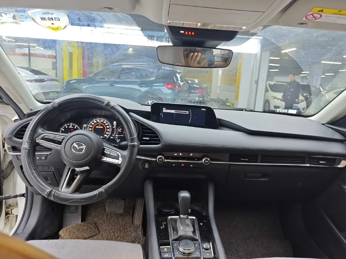 2022 Mazda 3 Axela 2.0L 158HP L4 6AT,autocango,china used car exporter,china ev exporter,chinese used car exporter,chinese used ev exporter