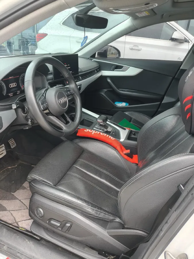 2020 Audi A4L 2.0T 190HP L4 7DCT,autocango,china used car exporter,china ev exporter,chinese used car exporter,chinese used ev exporter