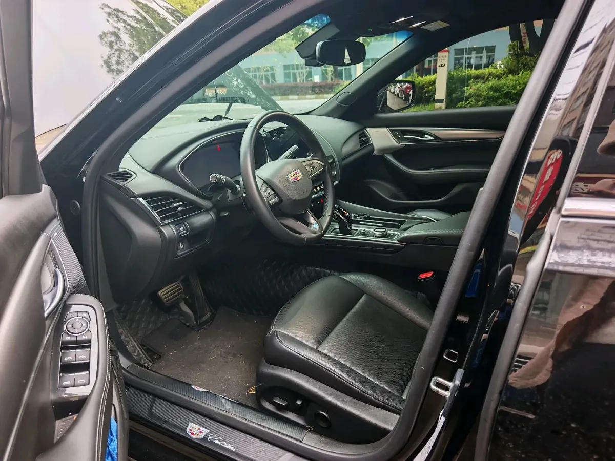 2023 Cadillac CT5 2.0T 237HP L4 10AT,autocango,china used car exporter,china ev exporter,chinese used car exporter,chinese used ev exporter