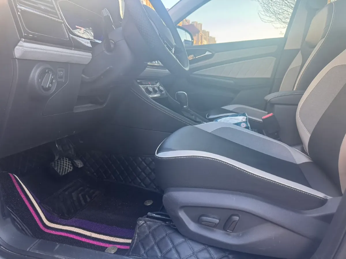 2023 Jetta VS7 1.4T 150HP L4 6AT,autocango,china used car exporter,china ev exporter,chinese used car exporter,chinese used ev exporter