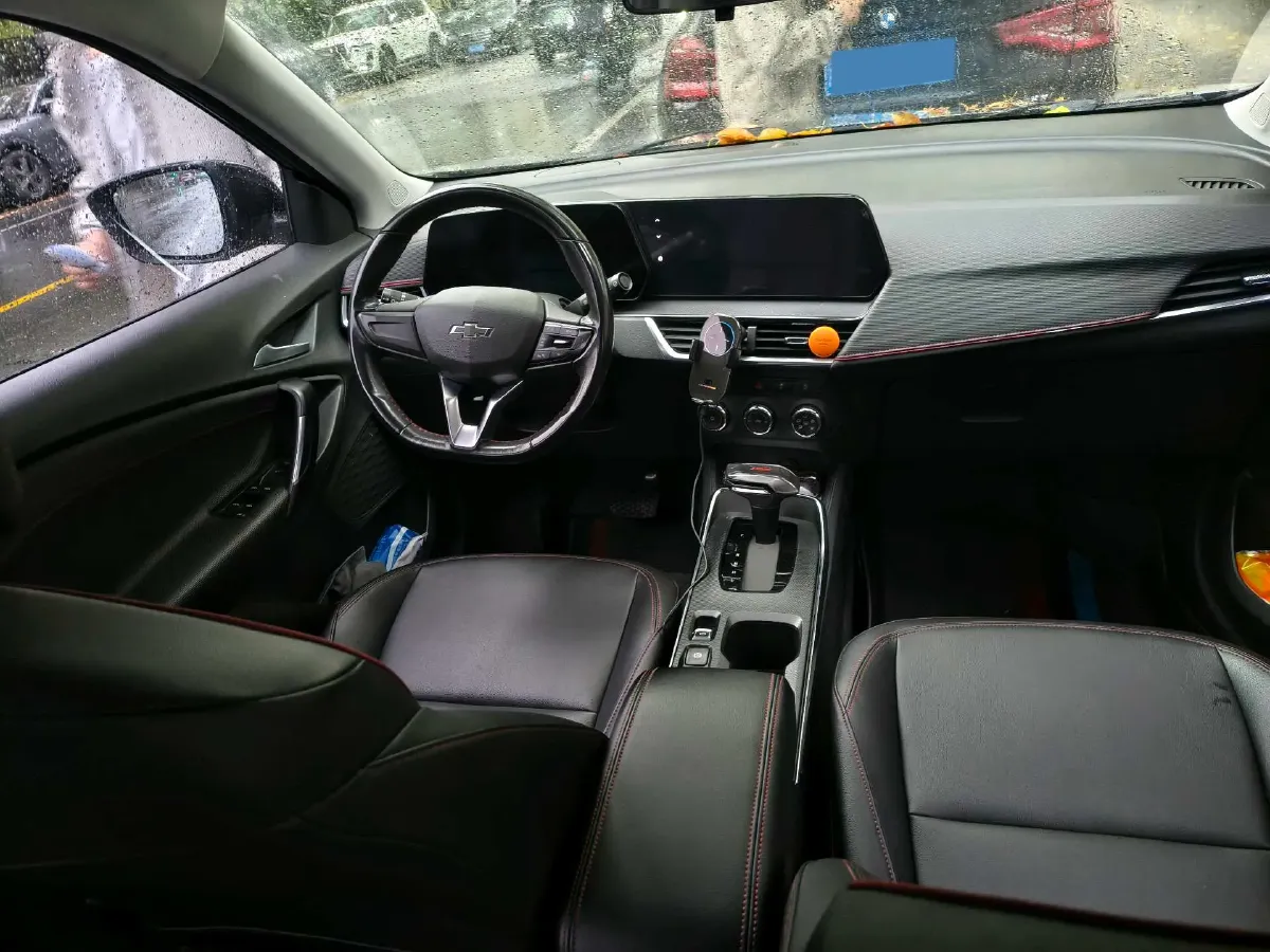 2023 Chevrolet Trax 1.5T 184HP L4 CVT,autocango,china used car exporter,china ev exporter,chinese used car exporter,chinese used ev exporter