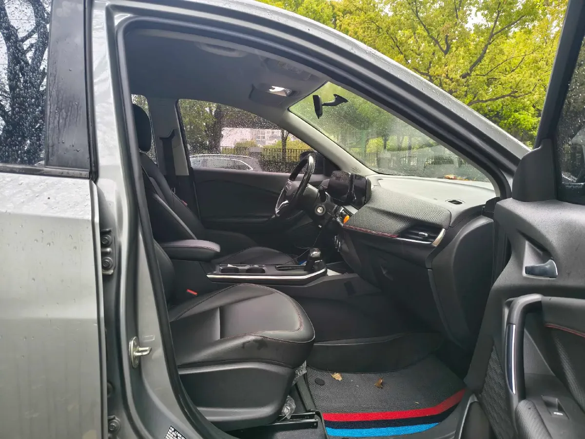 2023 Chevrolet Trax 1.5T 184HP L4 CVT,autocango,china used car exporter,china ev exporter,chinese used car exporter,chinese used ev exporter