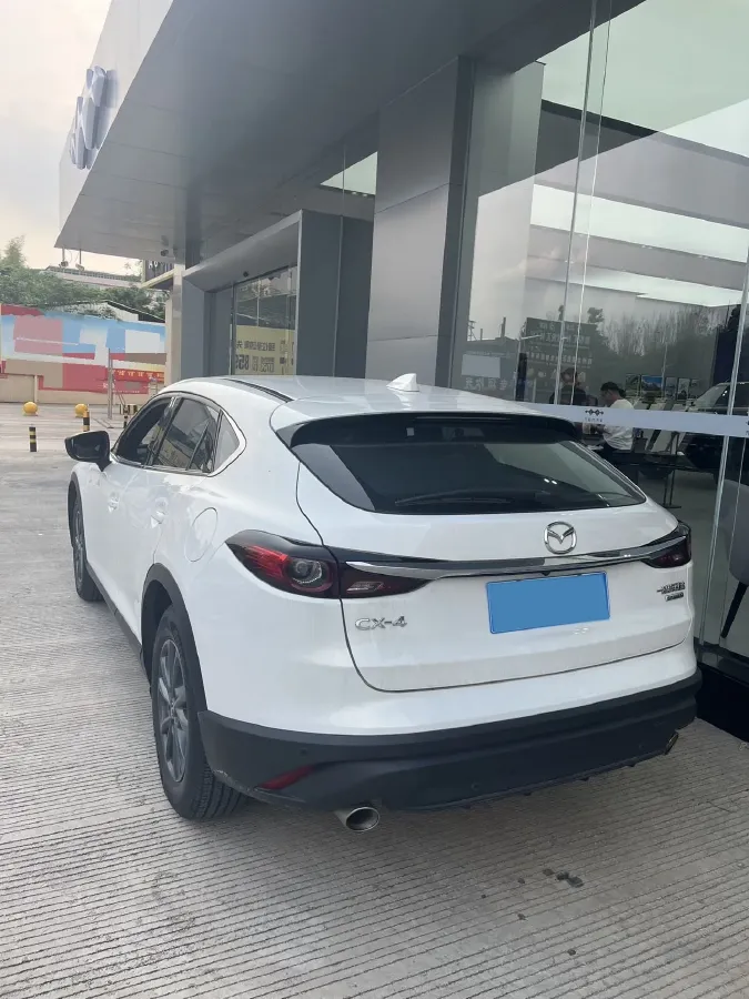 2021 Mazda CX-4 2.0L 158HP L4 6AT,autocango,china used car exporter,china ev exporter,chinese used car exporter,chinese used ev exporter