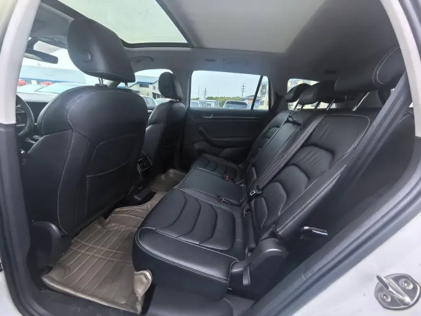 2018 Skoda Kodiak 2.0T 186HP L4 7DCT,autocango,china used car exporter,china ev exporter,chinese used car exporter,chinese used ev exporter