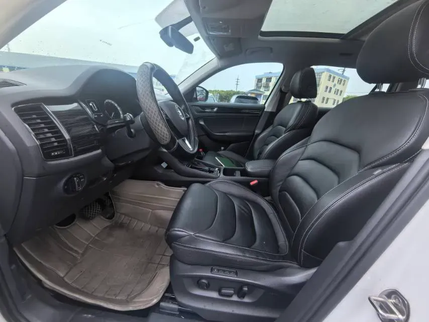 2018 Skoda Kodiak 2.0T 186HP L4 7DCT,autocango,china used car exporter,china ev exporter,chinese used car exporter,chinese used ev exporter