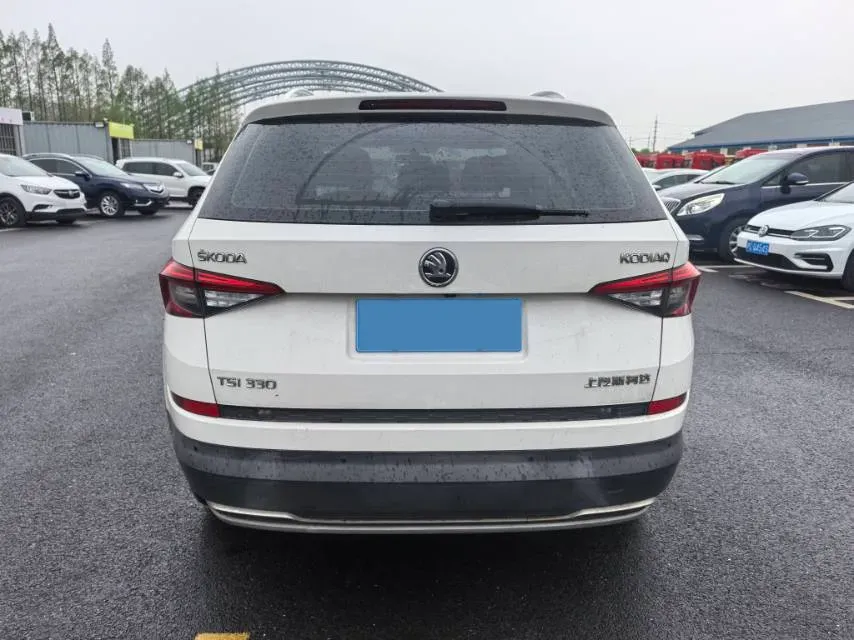2018 Skoda Kodiak 2.0T 186HP L4 7DCT,autocango,china used car exporter,china ev exporter,chinese used car exporter,chinese used ev exporter