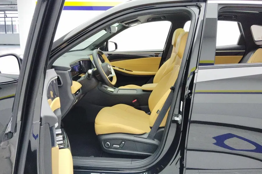 2024 Geely Galaxy L7 1.5T 163HP L4 3DHT PHEV 18.7KWH,autocango,china used car exporter,china ev exporter,chinese used car exporter,chinese used ev exporter