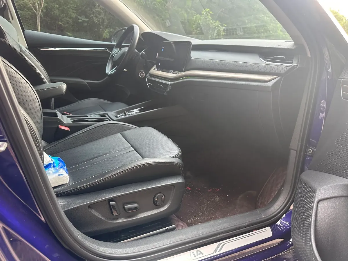 2021 Skoda Octavia 1.4T 150HP L4 7DCT,autocango,china used car exporter,china ev exporter,chinese used car exporter,chinese used ev exporter