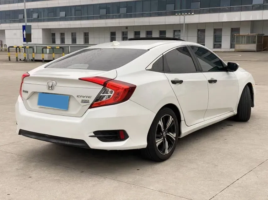 2019 Honda Civic 1.5T 177HP L4 CVT,autocango,china used car exporter,china ev exporter,chinese used car exporter,chinese used ev exporter