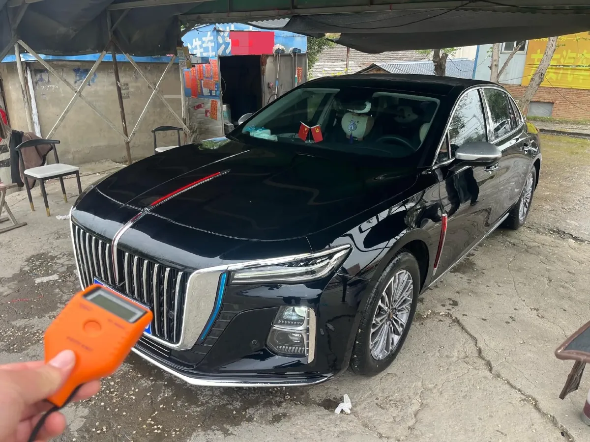 2023 HongQi H5 2.0T 224HP L4 8AT,autocango,china used car exporter,china ev exporter,chinese used car exporter,chinese used ev exporter