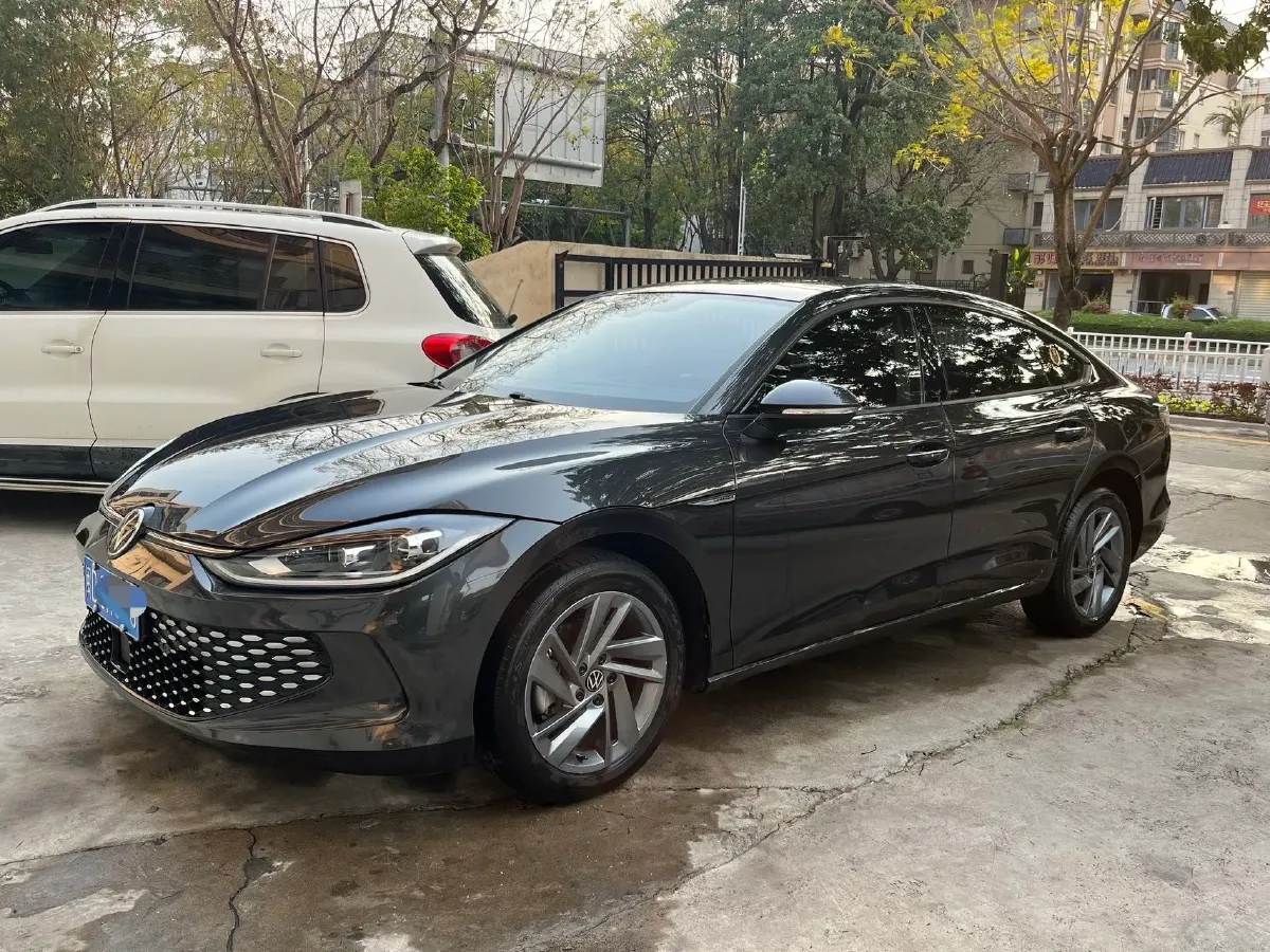 2023 Volkswagen Lamando 1.4T 150HP L4 7DCT,autocango,china used car exporter,china ev exporter,chinese used car exporter,chinese used ev exporter