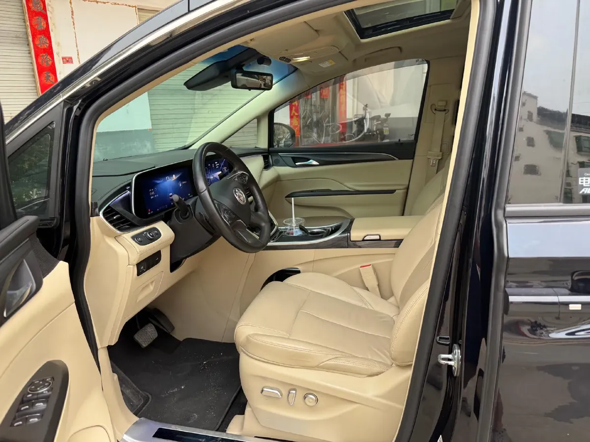 2022 Buick GL8 2.0T 237HP L4 9AT,autocango,china used car exporter,china ev exporter,chinese used car exporter,chinese used ev exporter