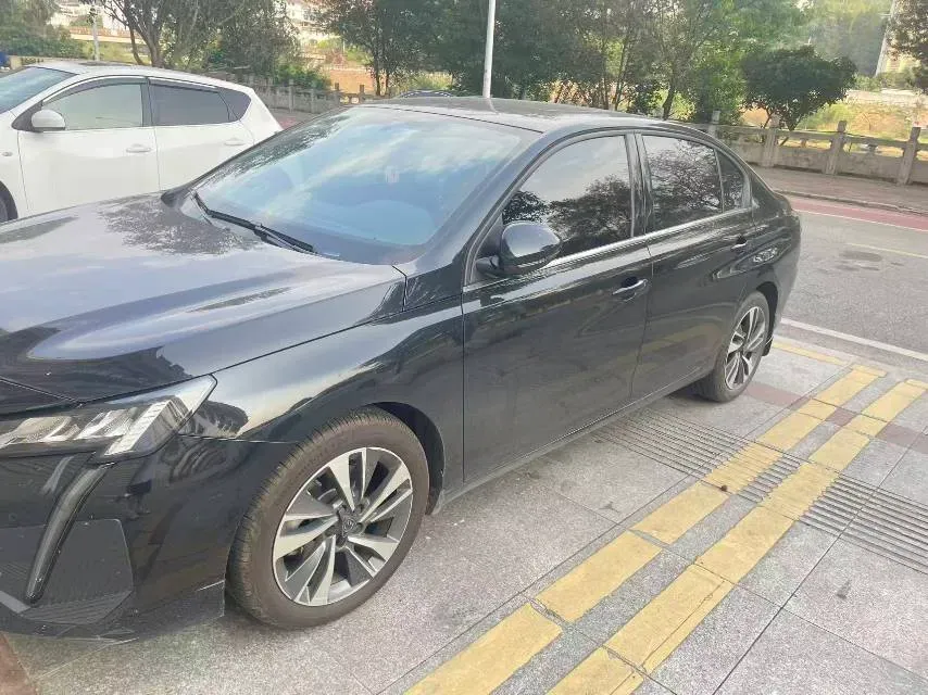 2022 Peugeot 408 1.6T 170HP L4 6AT,autocango,china used car exporter,china ev exporter,chinese used car exporter,chinese used ev exporter
